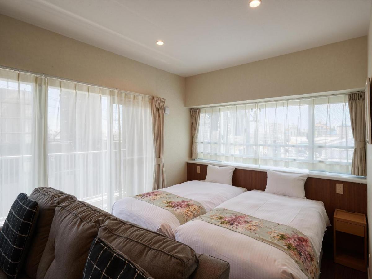 Seaside Condominium Rana Chatan Exterior photo